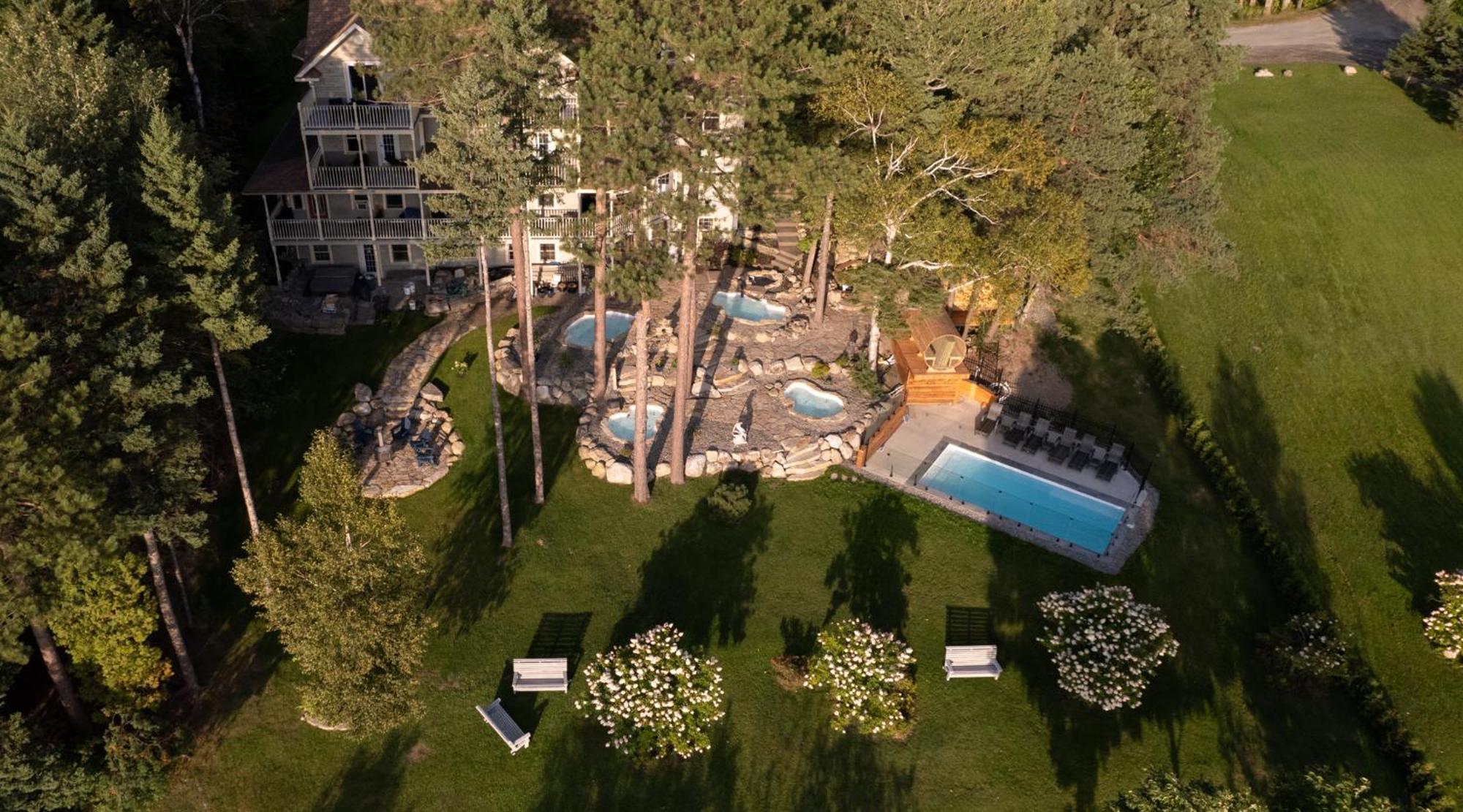 Estello Suites & Spa Lac-Mégantic 外观 照片