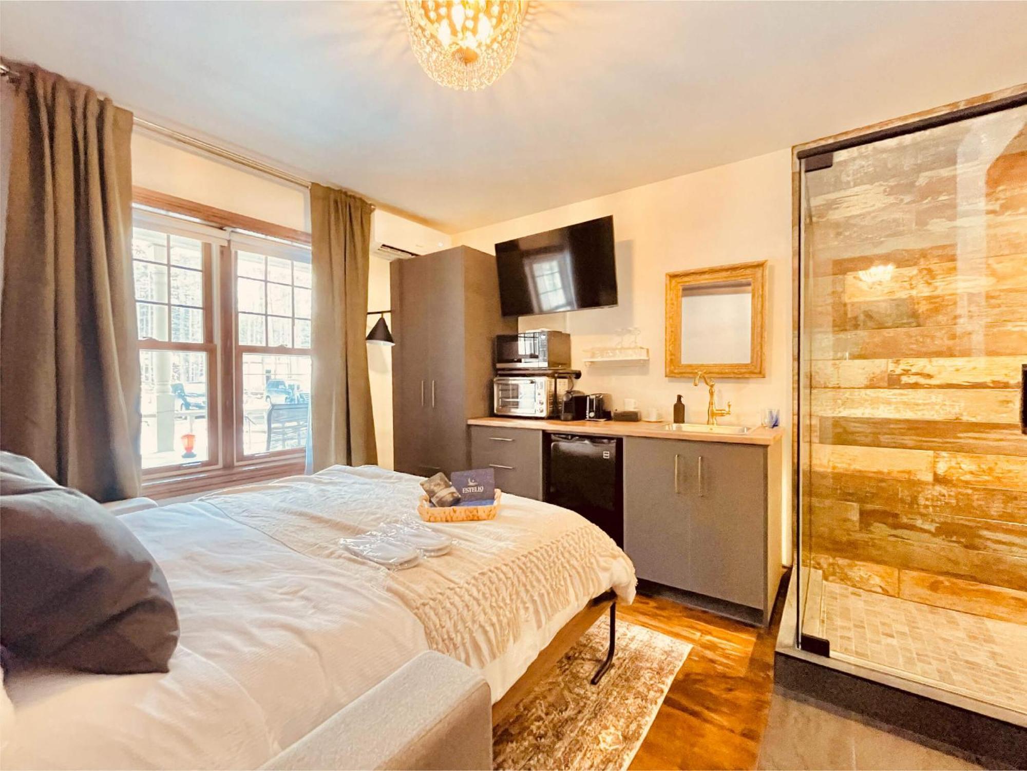 Estello Suites & Spa Lac-Mégantic 客房 照片
