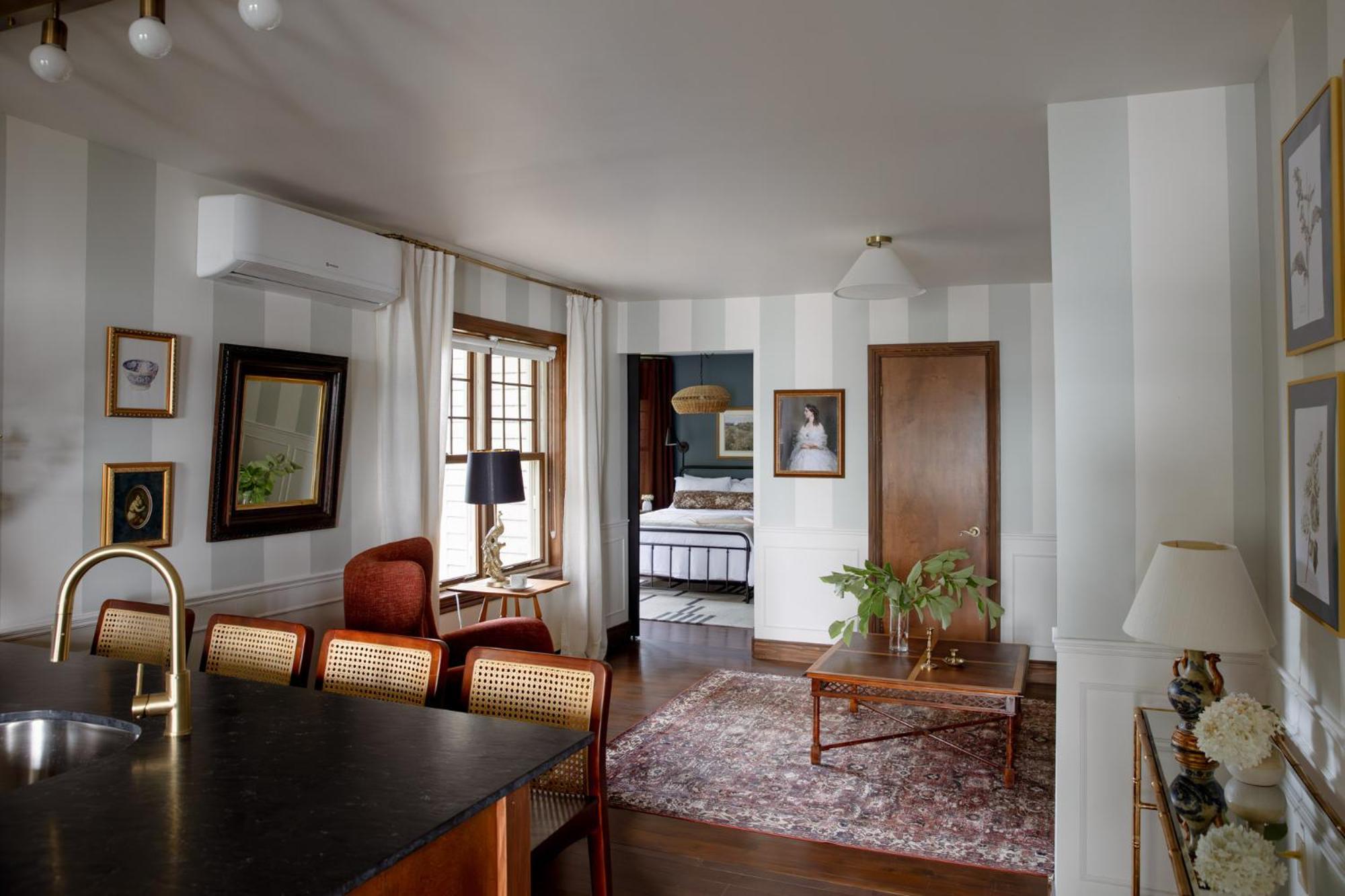 Estello Suites & Spa Lac-Mégantic 外观 照片
