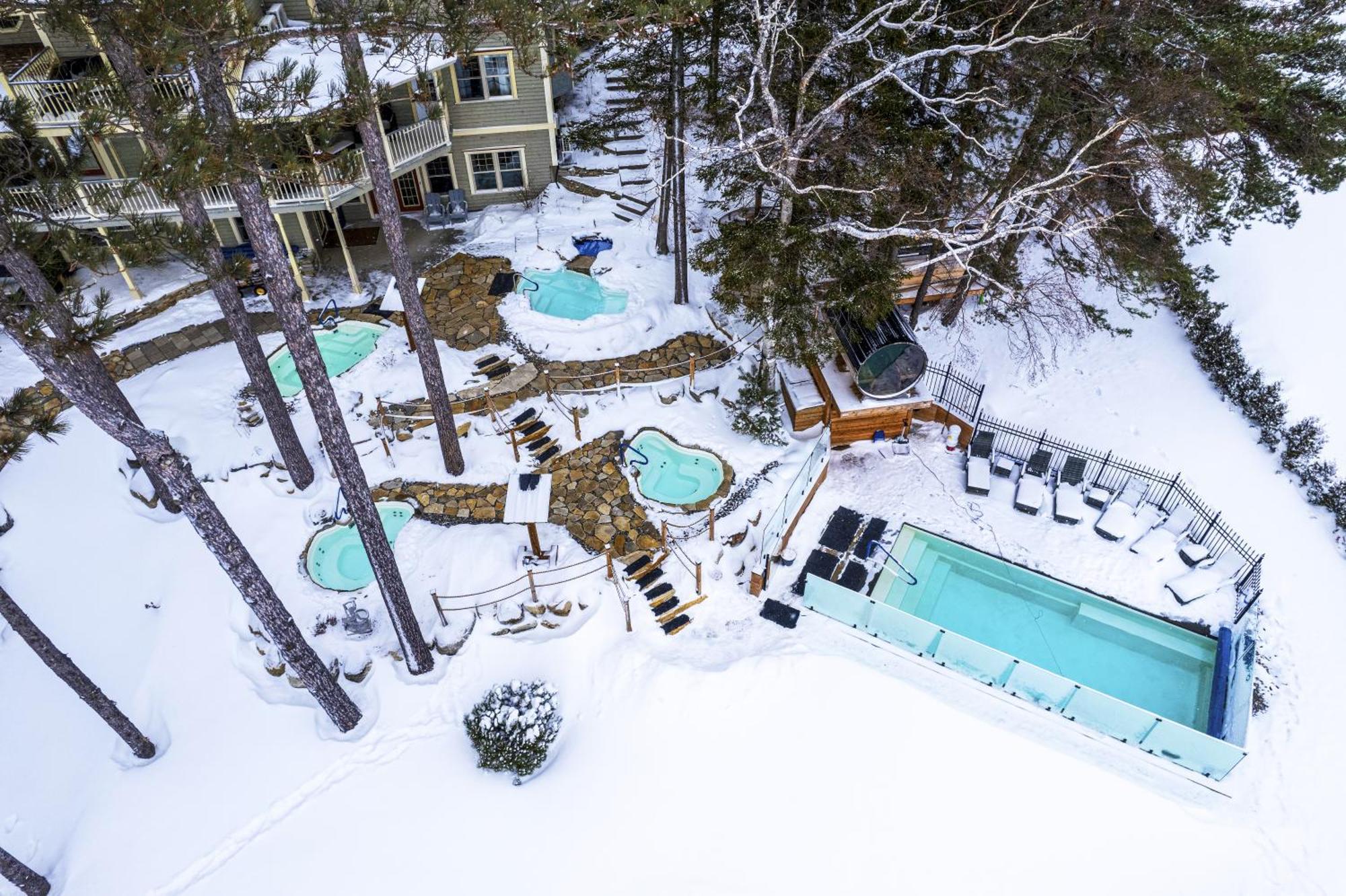 Estello Suites & Spa Lac-Mégantic 外观 照片